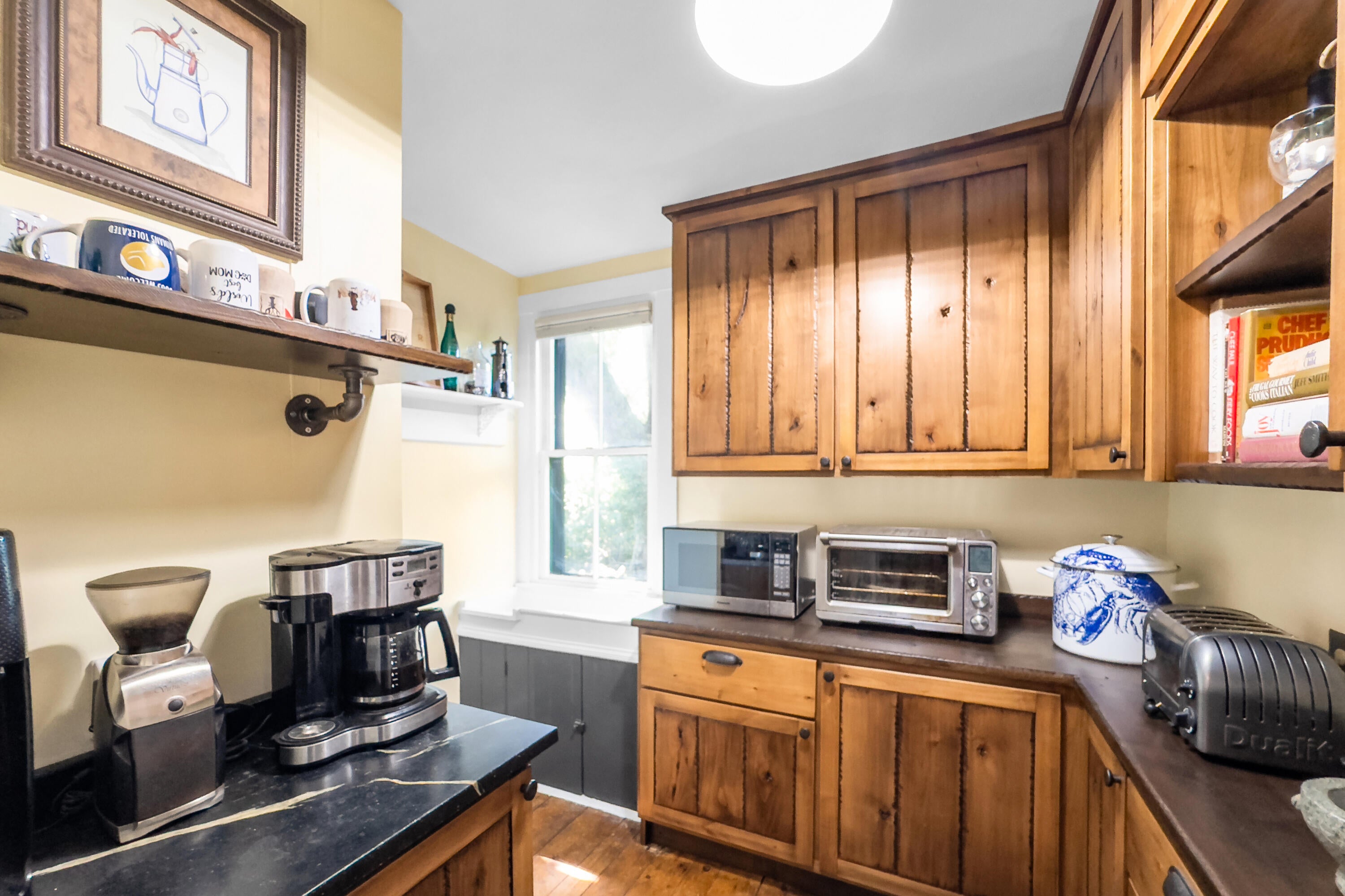 Waldoboro, Maine, 04572, United States, 3 Bedrooms Bedrooms, ,2 BathroomsBathrooms,Residential,Active,1905351