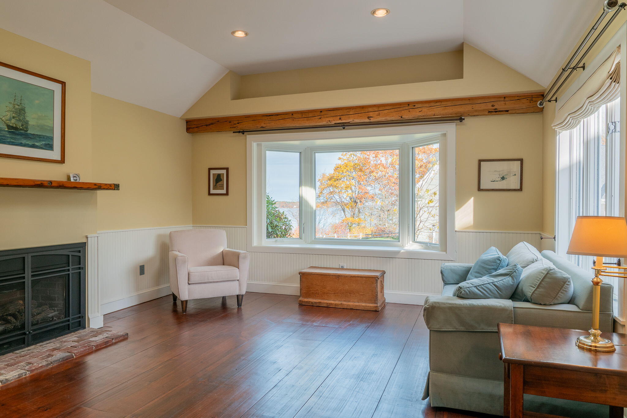 Cumberland, Maine, 04110, United States, 5 Bedrooms Bedrooms, ,3 BathroomsBathrooms,Residential,Active,1989779