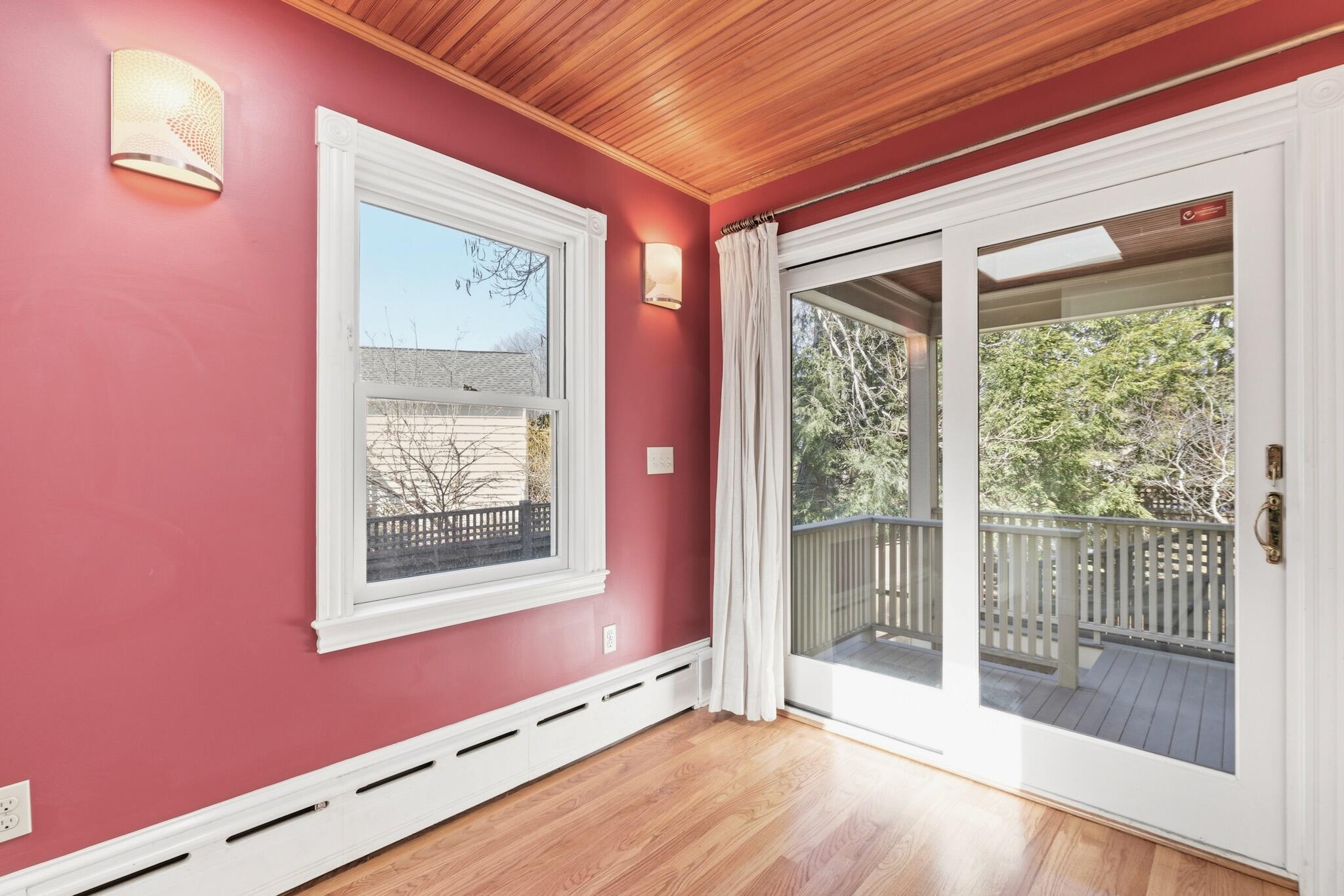 Portland, Maine, 04103, United States, 4 Bedrooms Bedrooms, ,3 BathroomsBathrooms,Residential,Active,2040217