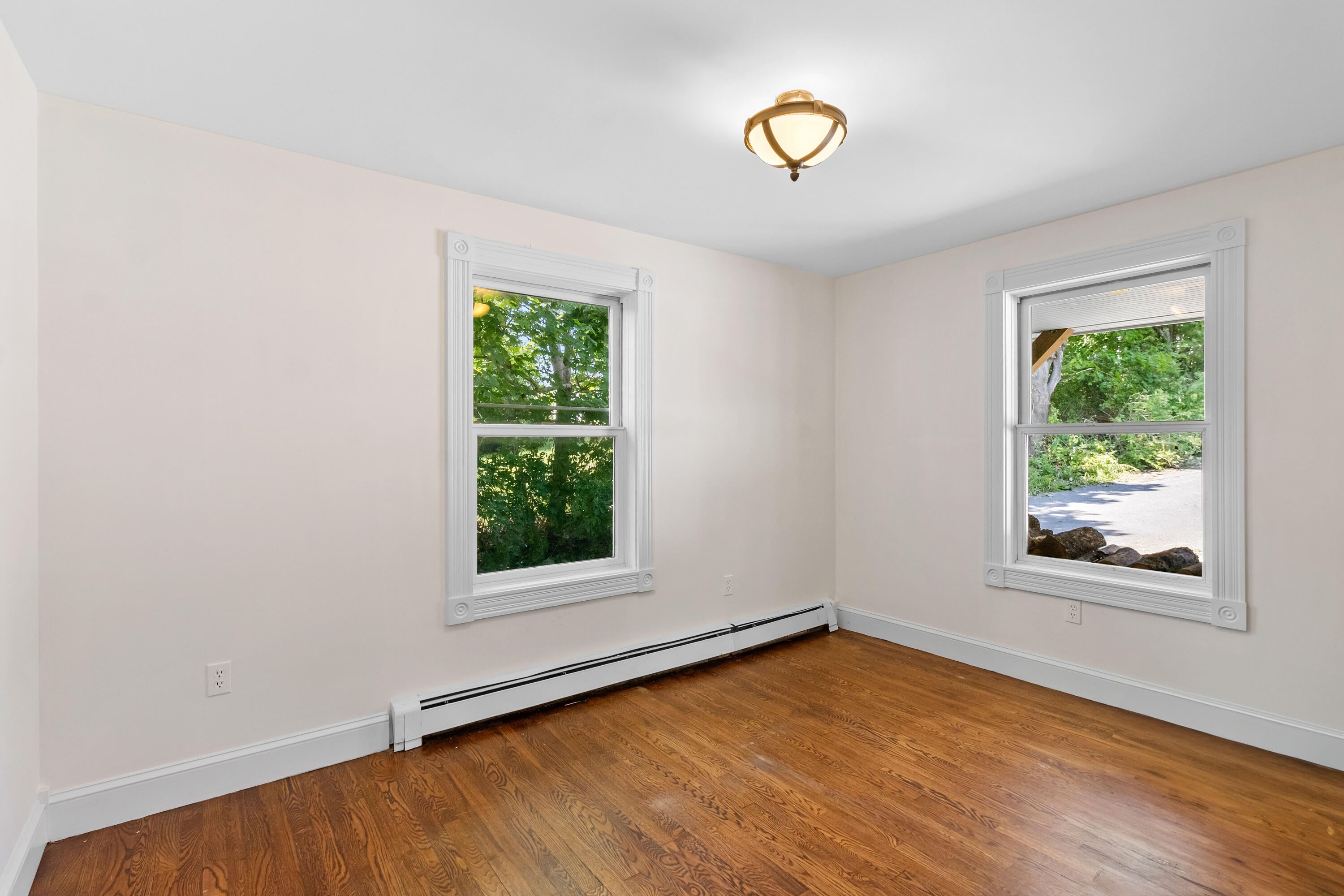Friendship, Maine, 04547, United States, 3 Bedrooms Bedrooms, ,2 BathroomsBathrooms,Residential,Active,1922319