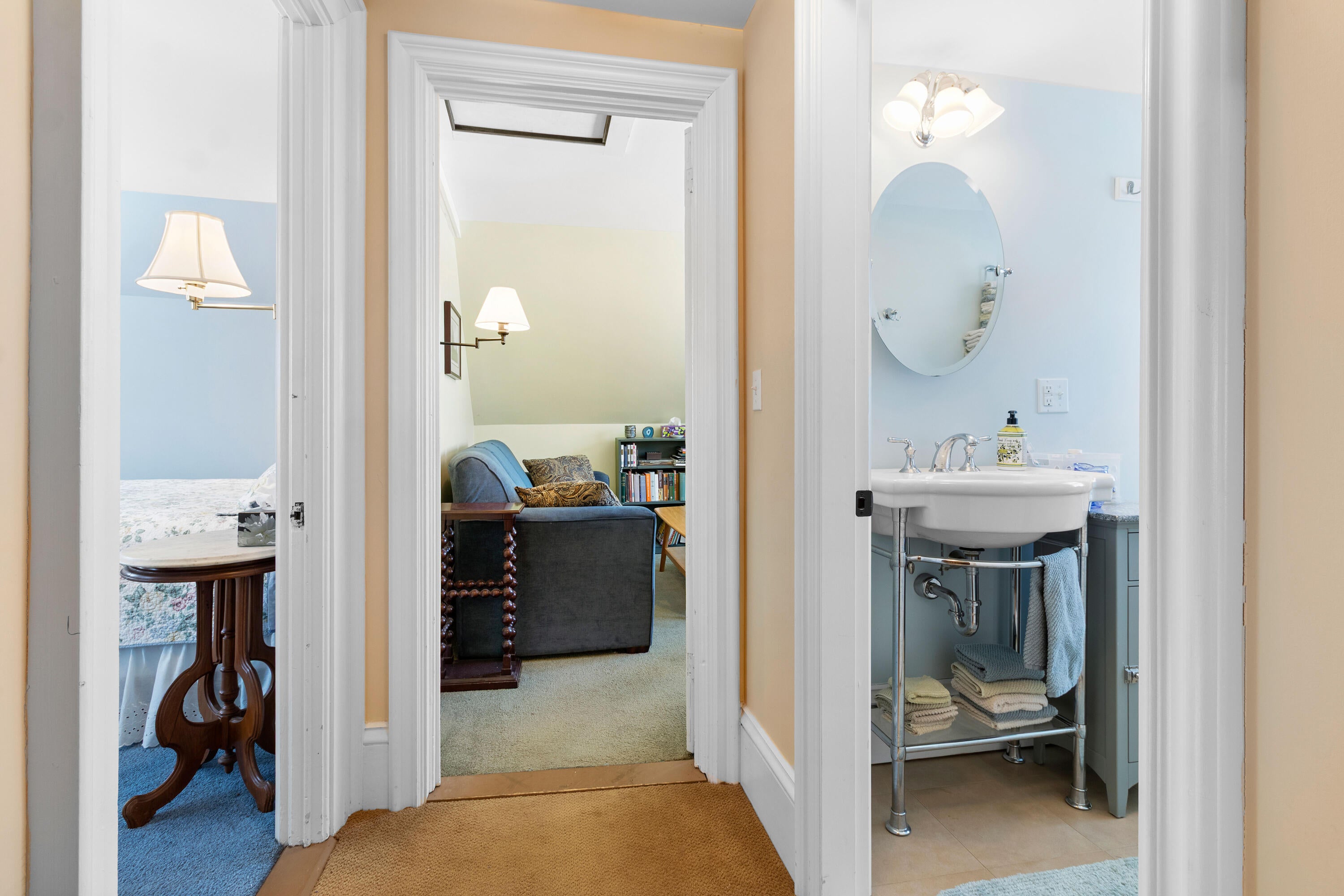 Waldoboro, Maine, 04572, United States, 4 Bedrooms Bedrooms, ,3 BathroomsBathrooms,Residential,Active,2007941