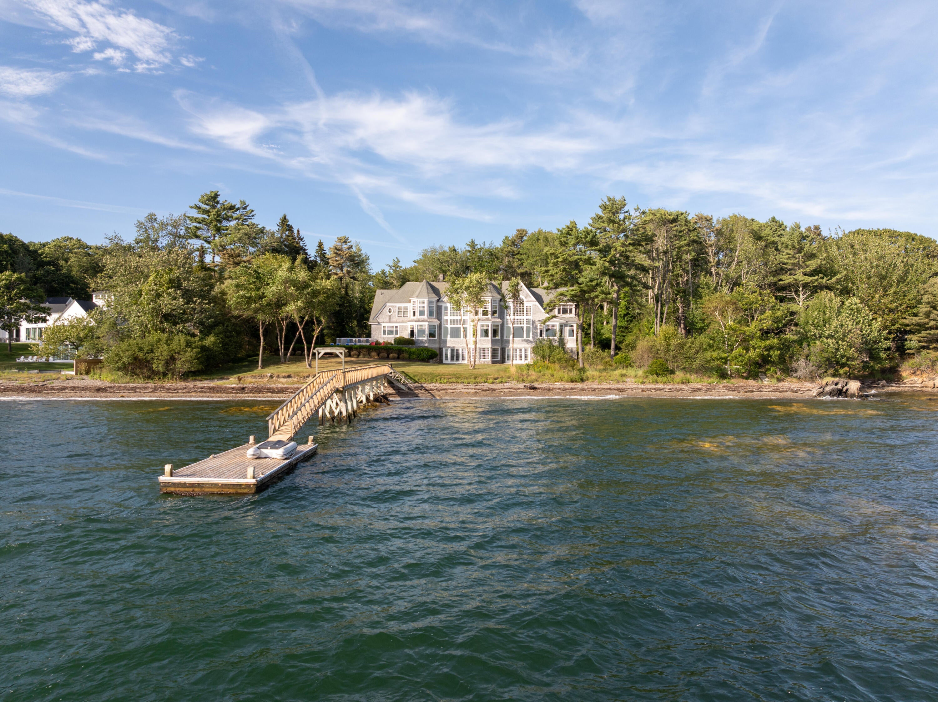 Yarmouth, Maine, 04096, United States, 4 Bedrooms Bedrooms, ,5 BathroomsBathrooms,Residential,Active,1945252