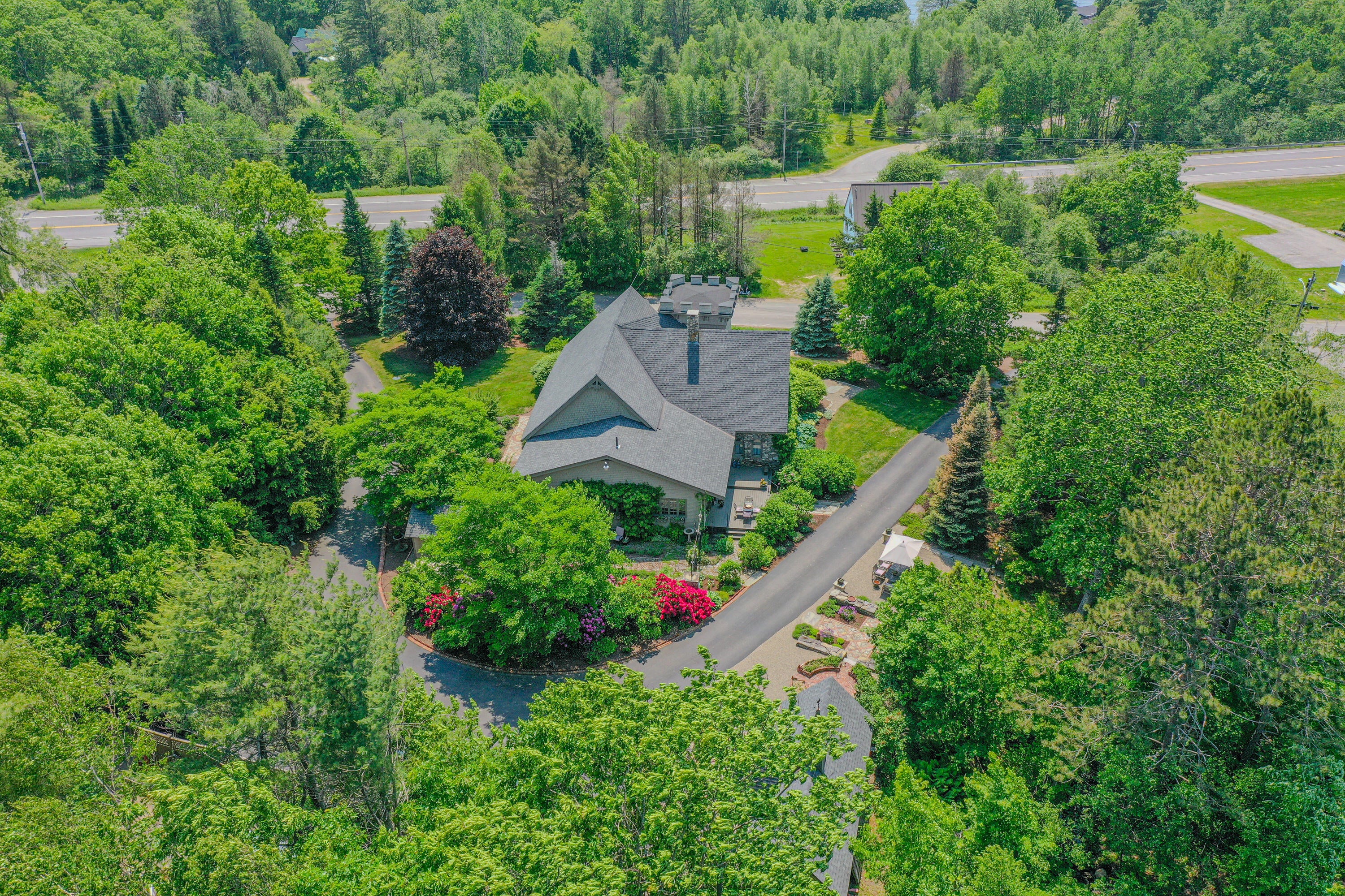 Belfast, Maine, 04915, United States, ,2 BathroomsBathrooms,Residential,Active,1762819