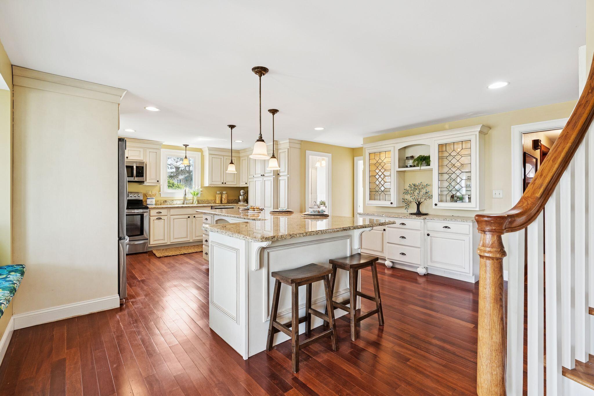Biddeford, Maine, 04005, United States, 5 Bedrooms Bedrooms, ,2 BathroomsBathrooms,Residential,Active,1903206