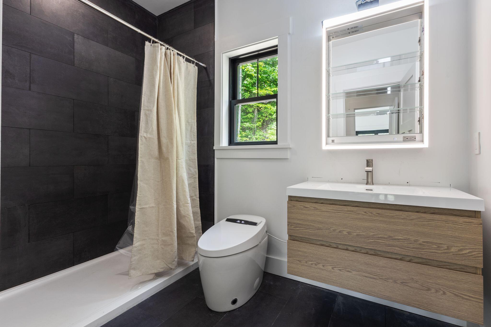 Newry, Maine, 04261, United States, 14 Bedrooms Bedrooms, ,14 BathroomsBathrooms,Residential,Active,1927667