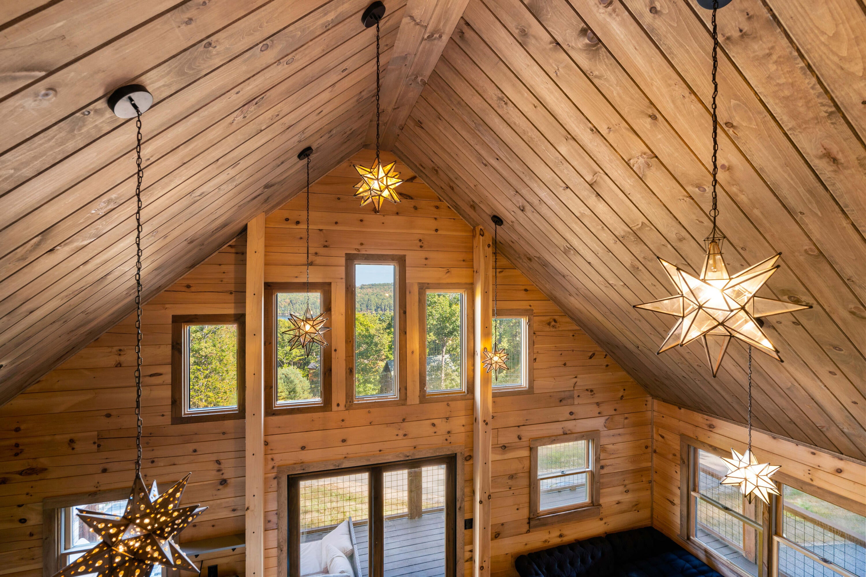 Bridgton, Maine, 04009, United States, 4 Bedrooms Bedrooms, ,2 BathroomsBathrooms,Residential,Active,1962244