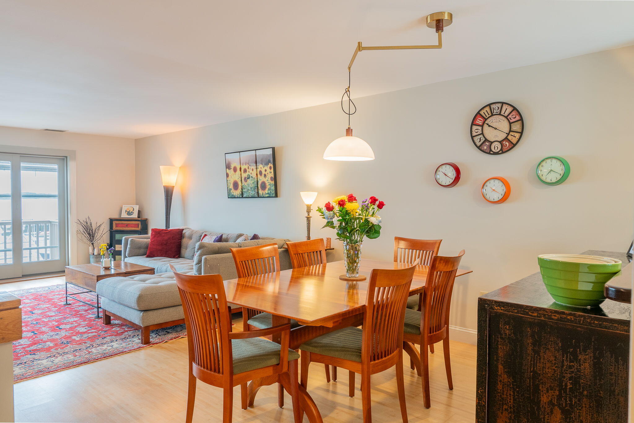 Portland, Maine, 04101, United States, 2 Bedrooms Bedrooms, ,3 BathroomsBathrooms,Residential,Active,1823987