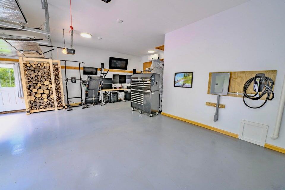 Belfast, Maine, 04915, United States, 4 Bedrooms Bedrooms, ,4 BathroomsBathrooms,Residential,Active,1876879