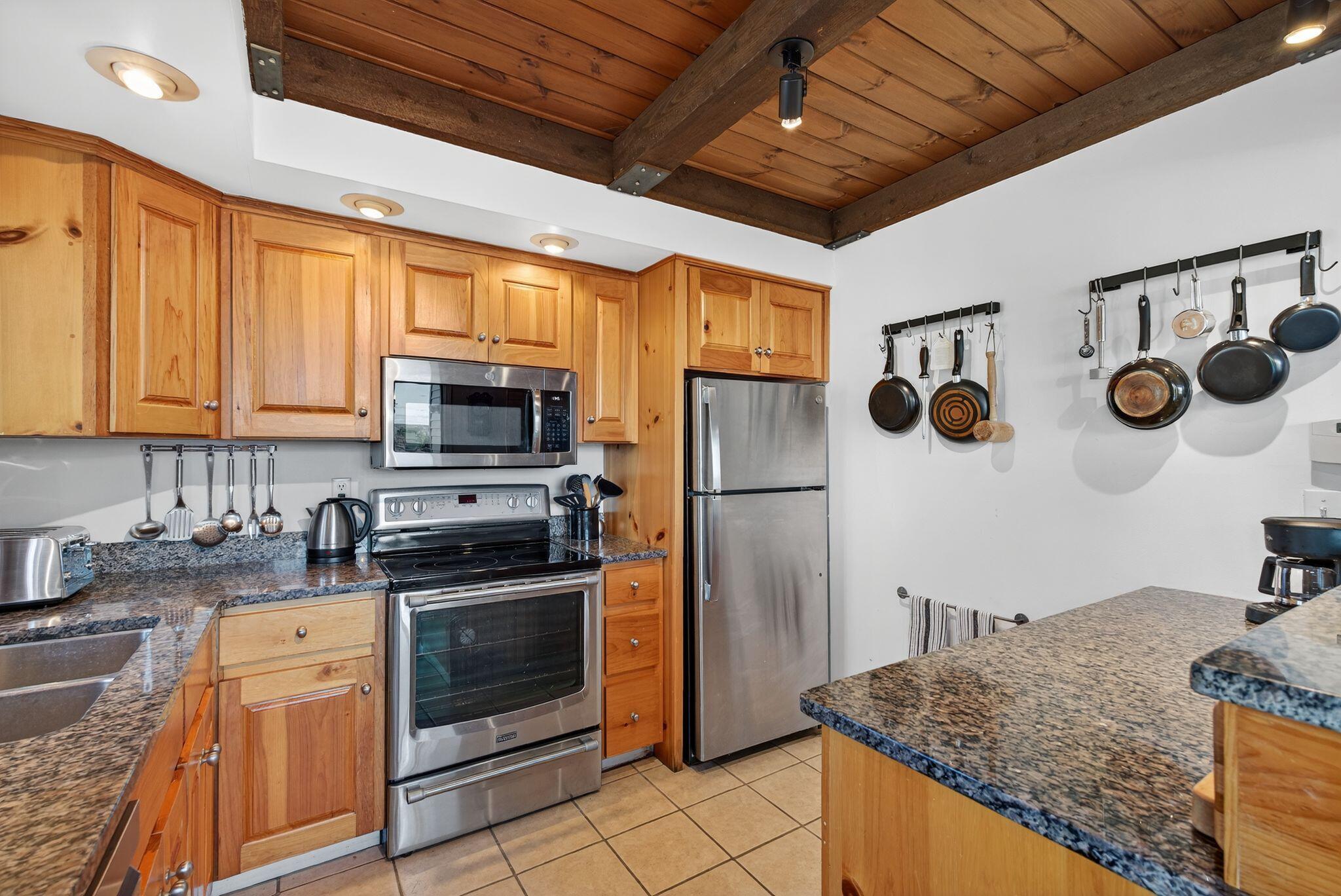 Georgetown, Maine, 04548, United States, 4 Bedrooms Bedrooms, ,4 BathroomsBathrooms,Residential,Active,2006930