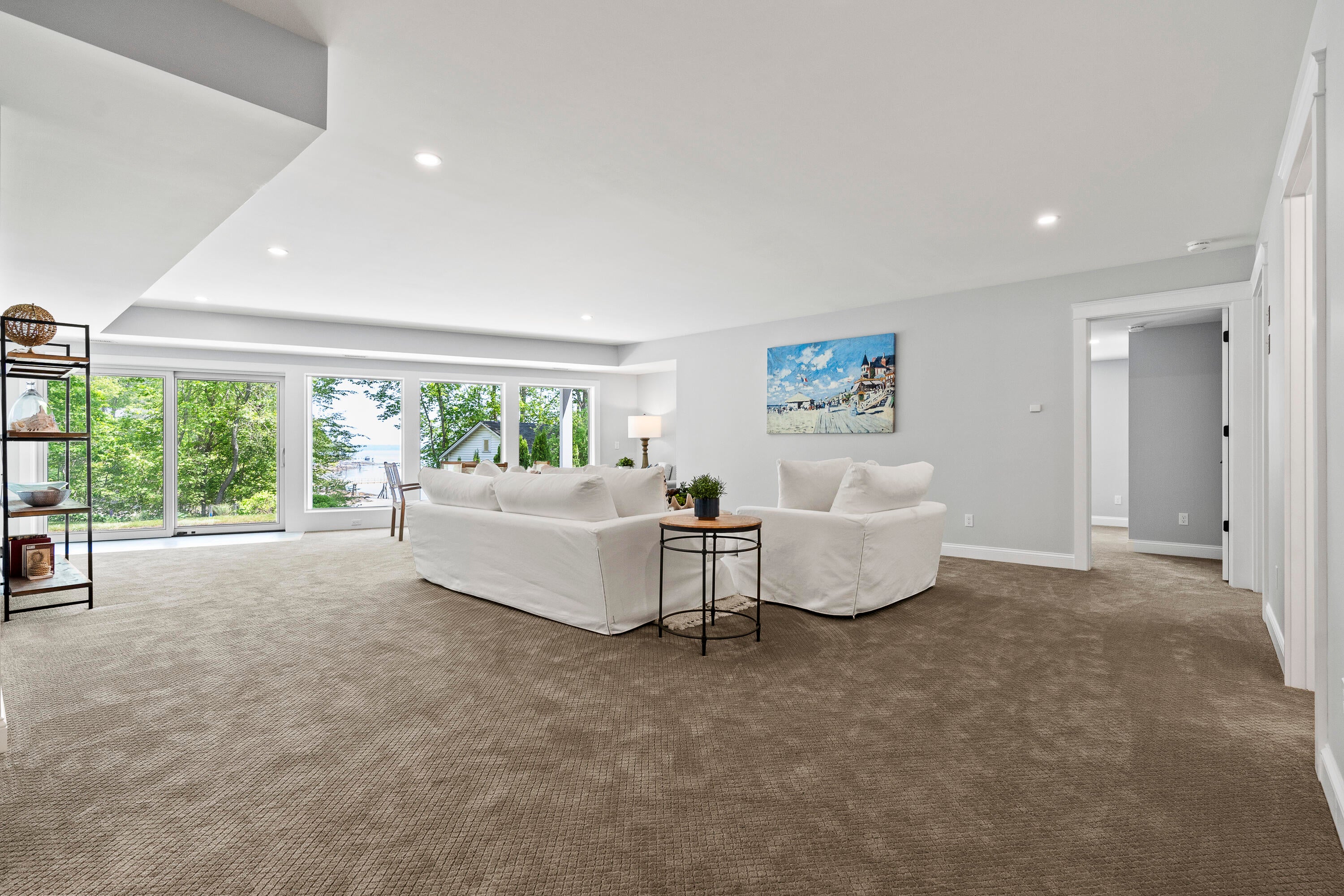 Falmouth, Maine, 04105, United States, 5 Bedrooms Bedrooms, ,6 BathroomsBathrooms,Residential,Active,1853629