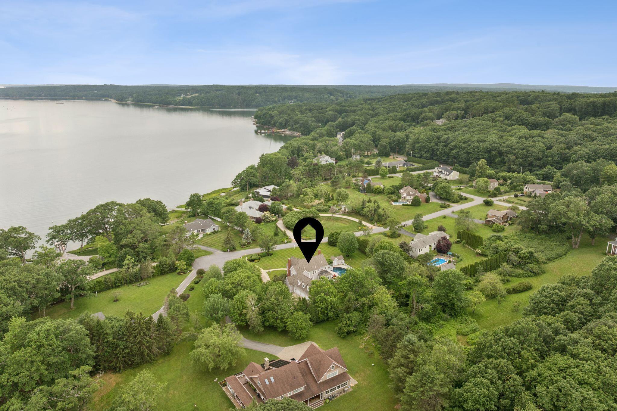 Cumberland, Maine, 04110, United States, 4 Bedrooms Bedrooms, ,5 BathroomsBathrooms,Residential,Active,1886783