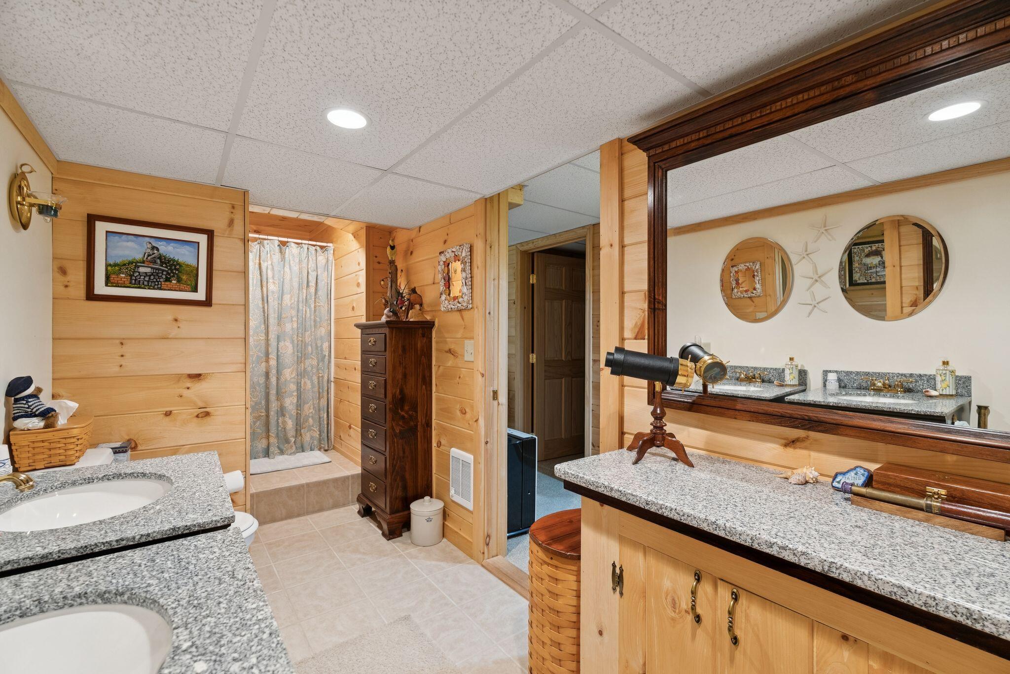 Brunswick, Maine, 04011, United States, 3 Bedrooms Bedrooms, ,3 BathroomsBathrooms,Residential,Active,1985566