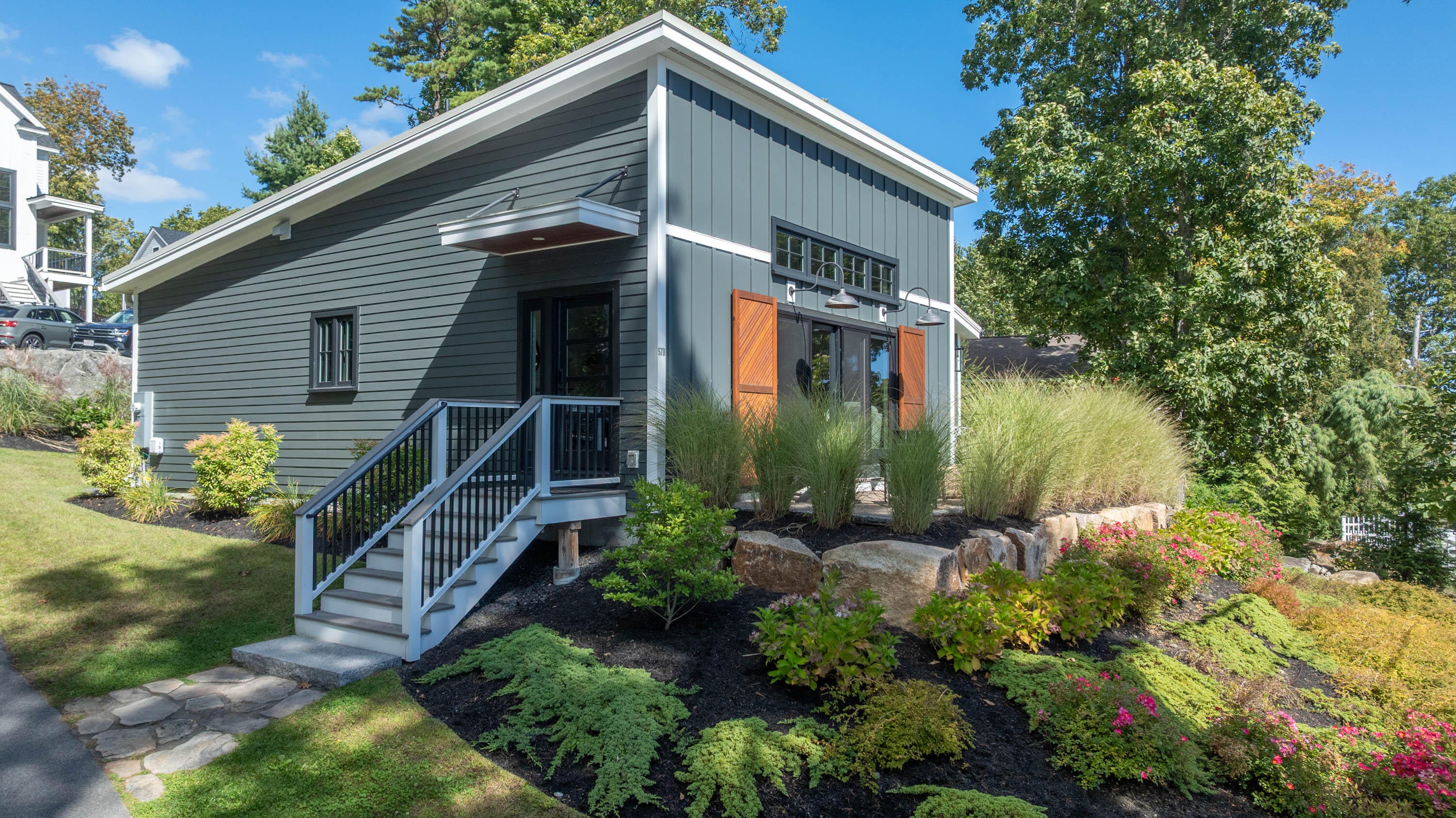 Ogunquit, Maine, 03907, United States, 3 Bedrooms Bedrooms, ,2 BathroomsBathrooms,Residential,Active,1951829