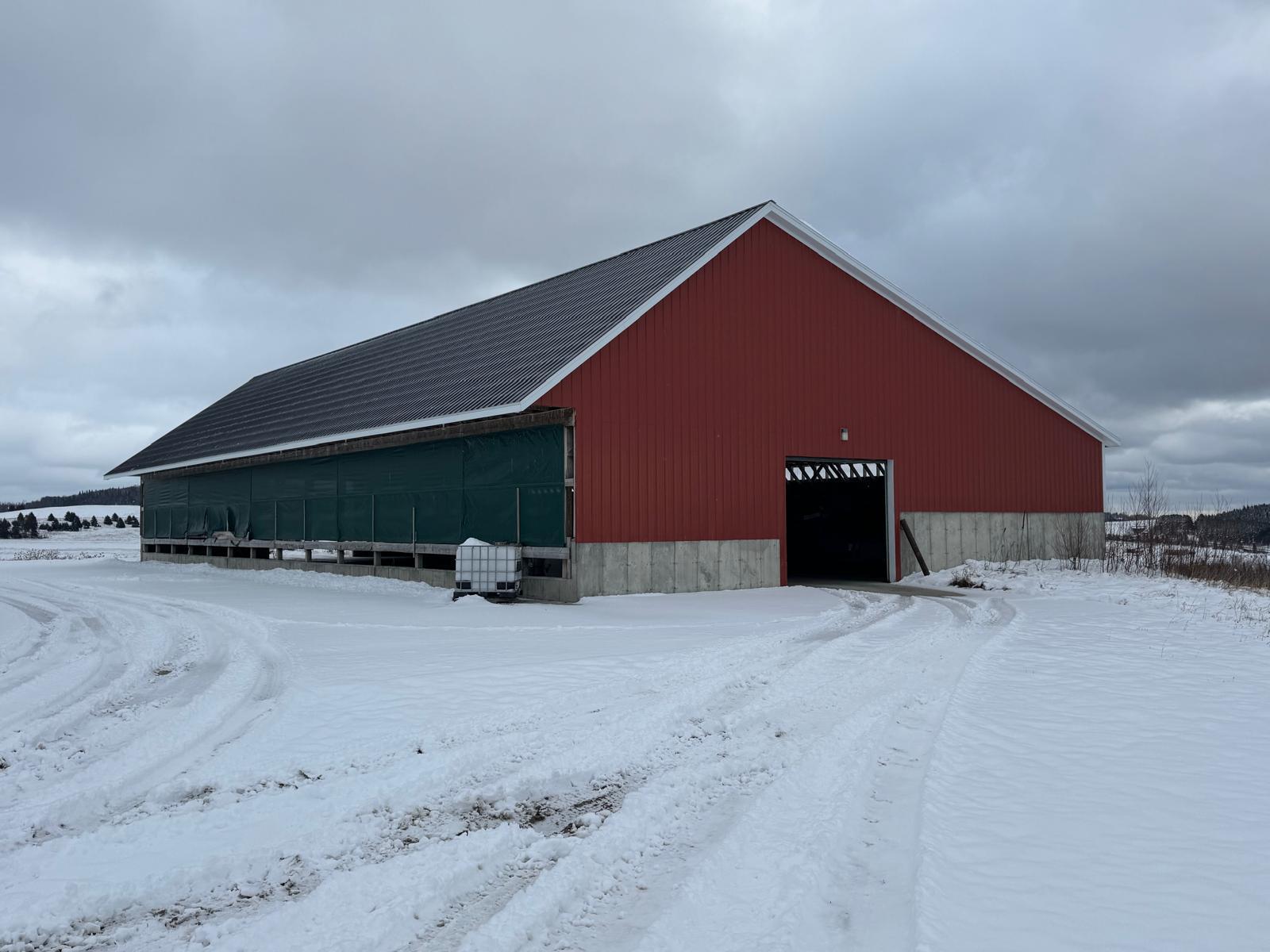 New Canada, Maine, 04743, United States, 6 Bedrooms Bedrooms, ,2 BathroomsBathrooms,Residential,Active,1702003