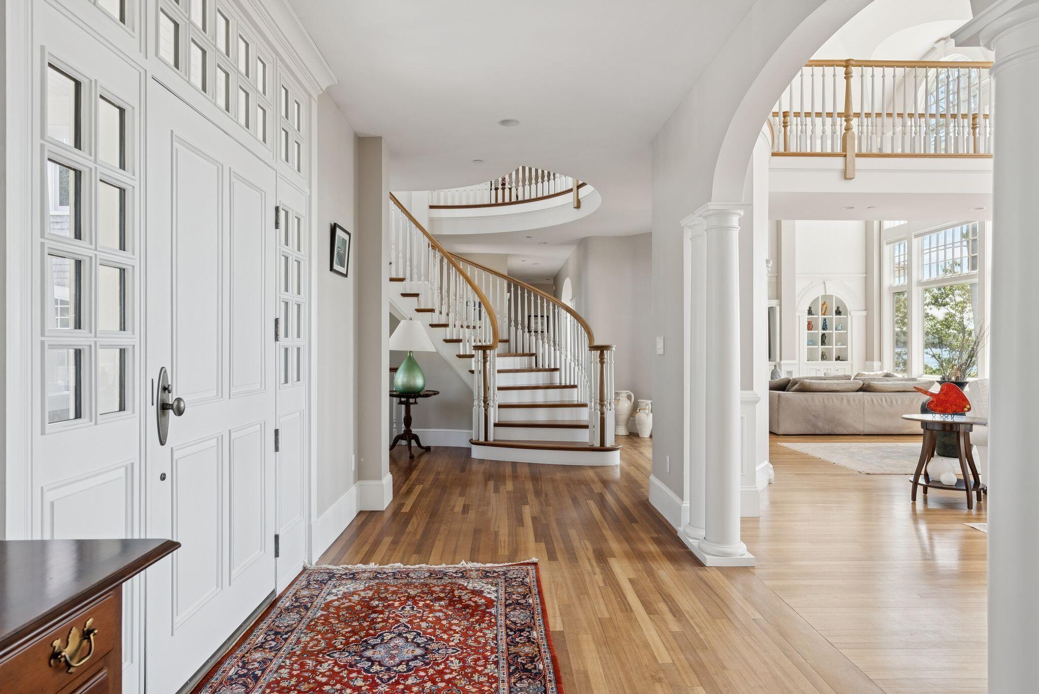 Yarmouth, Maine, 04096, United States, 4 Bedrooms Bedrooms, ,5 BathroomsBathrooms,Residential,Active,1945252