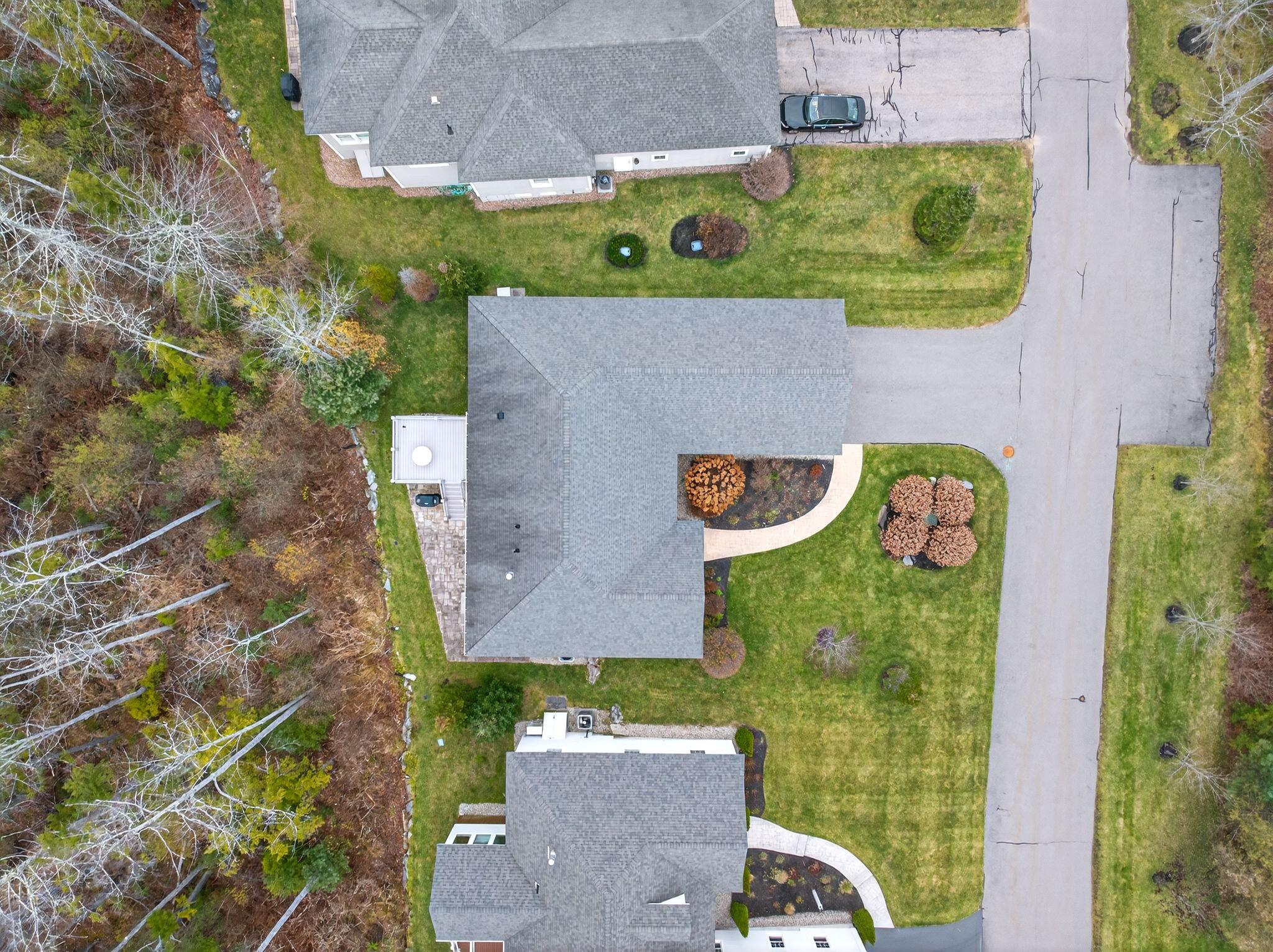 Falmouth, Maine, 04105, United States, 3 Bedrooms Bedrooms, ,4 BathroomsBathrooms,Residential,Active,1998574