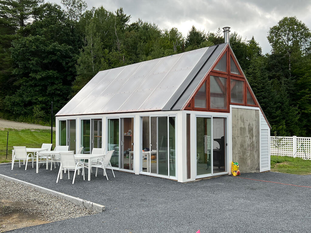 New Portland, Maine, 04961, United States, 3 Bedrooms Bedrooms, ,3 BathroomsBathrooms,Residential,Active,2009865