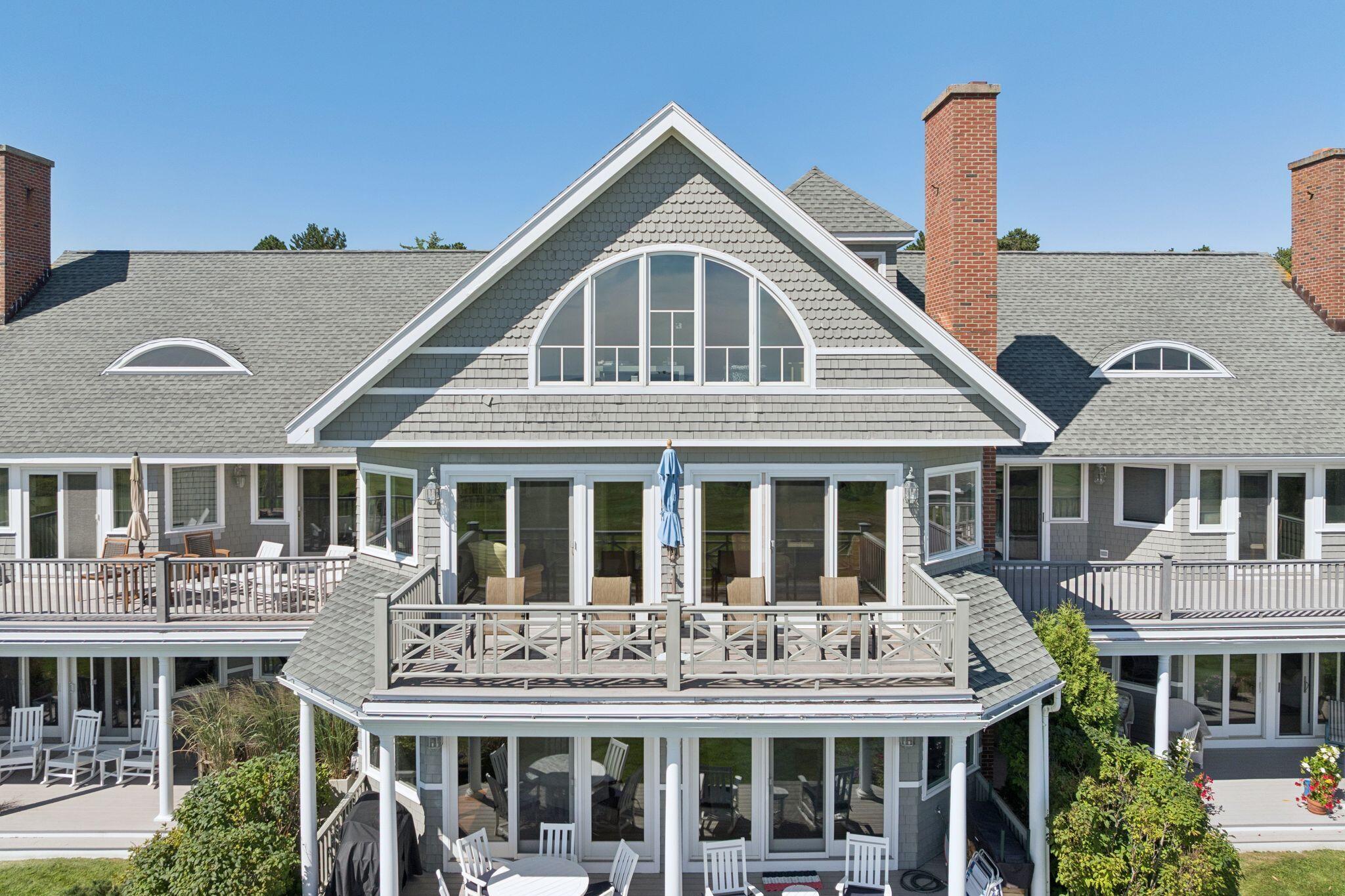 Scarborough, Maine, 04074, United States, 2 Bedrooms Bedrooms, ,3 BathroomsBathrooms,Residential,Active,1922482