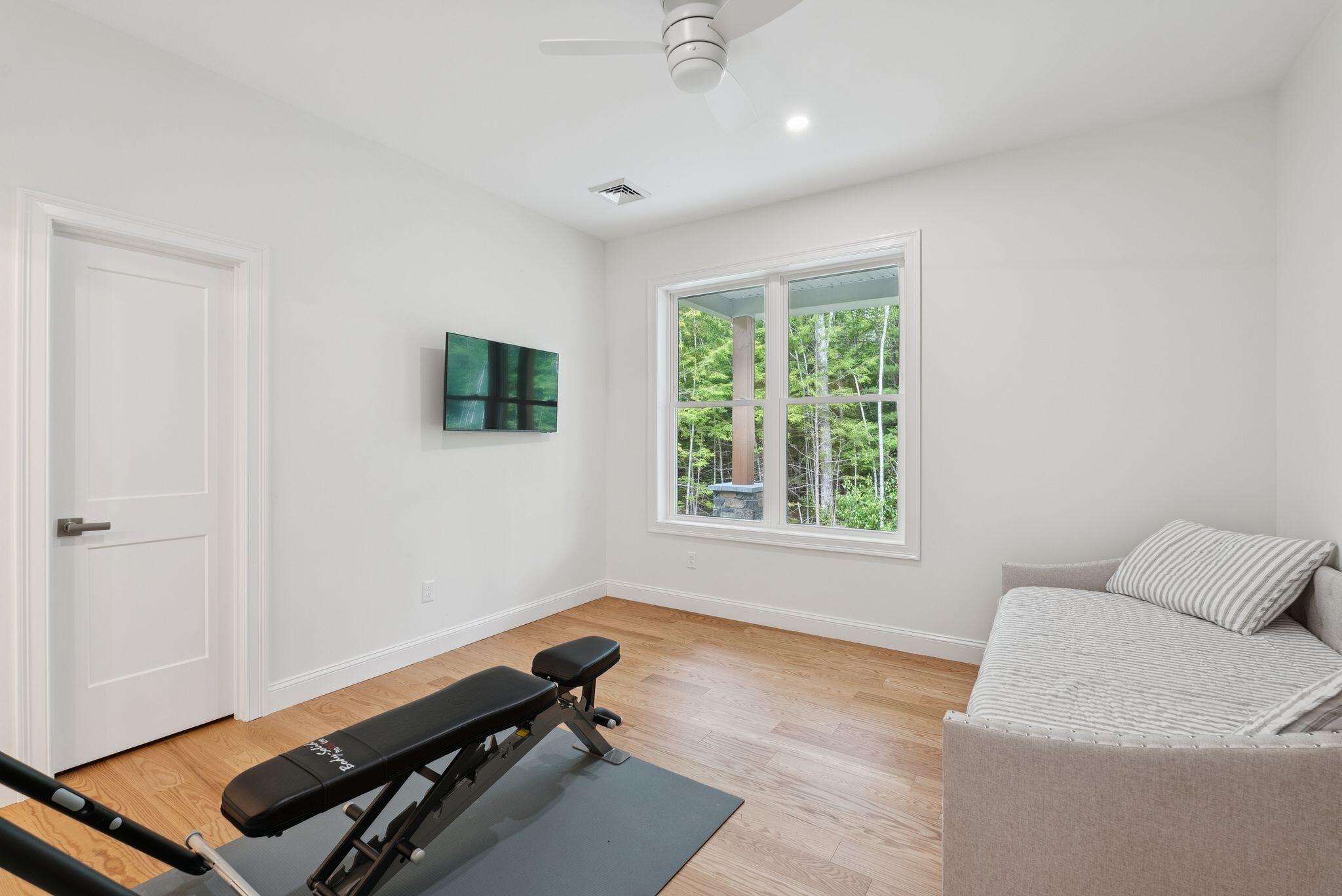 Buxton, Maine, 04093, United States, 4 Bedrooms Bedrooms, ,4 BathroomsBathrooms,Residential,Active,1909608