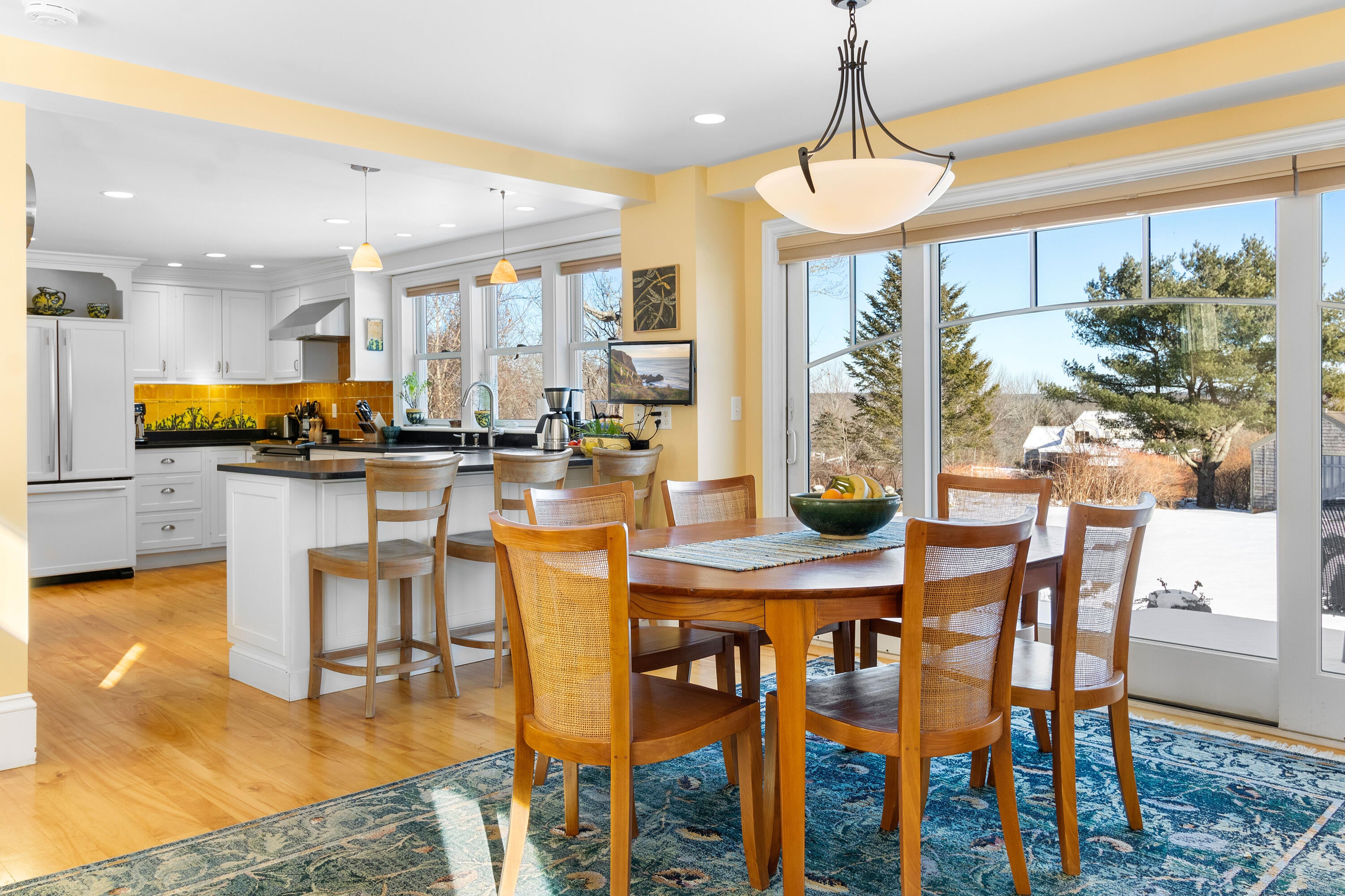 Waldoboro, Maine, 04572, United States, 4 Bedrooms Bedrooms, ,3 BathroomsBathrooms,Residential,Active,2007941