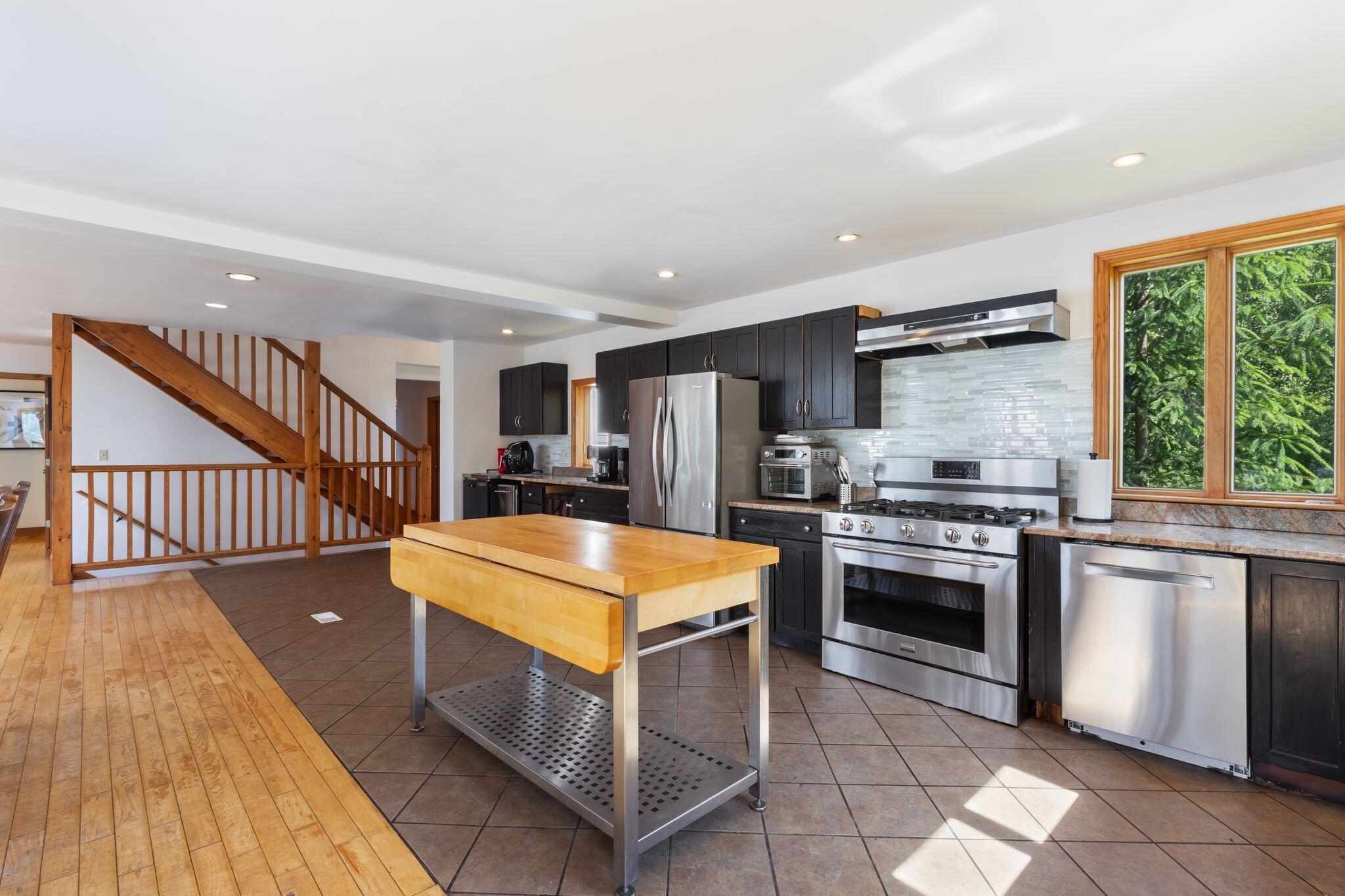 Newry, Maine, 04261, United States, 14 Bedrooms Bedrooms, ,14 BathroomsBathrooms,Residential,Active,1927667