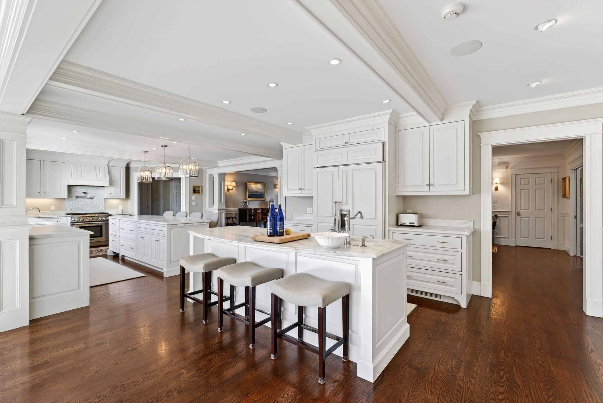 Falmouth, Maine, 04105, United States, 5 Bedrooms Bedrooms, ,7 BathroomsBathrooms,Residential,Active,2013455