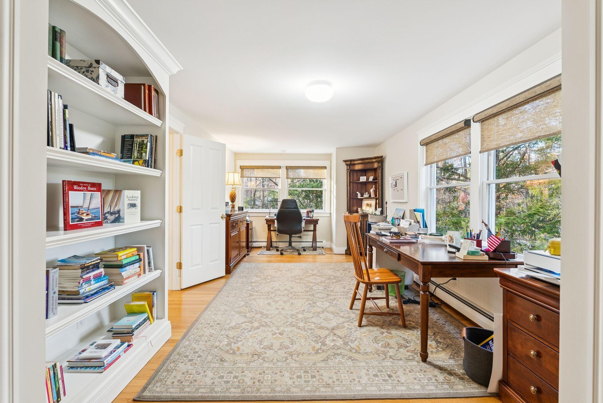 Falmouth, Maine, 04105, United States, 5 Bedrooms Bedrooms, ,4 BathroomsBathrooms,Residential,Active,2002327