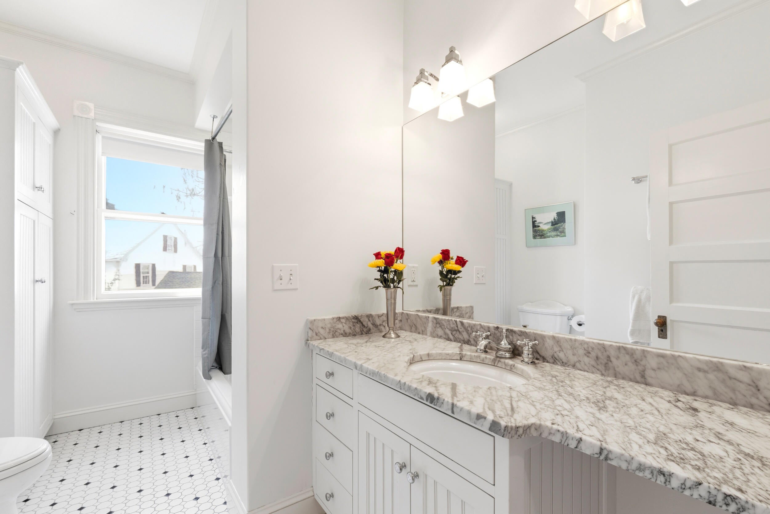 Portland, Maine, 04103, United States, 4 Bedrooms Bedrooms, ,3 BathroomsBathrooms,Residential,Active,2040217