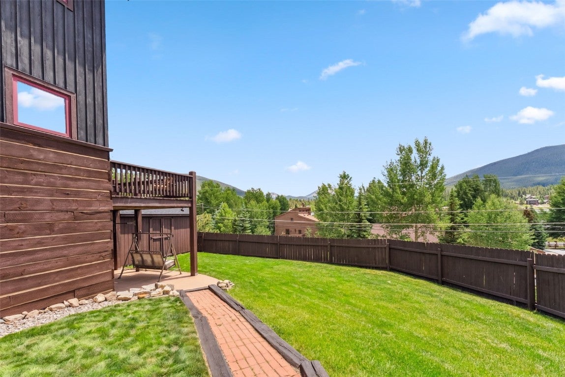 Dillon, Colorado, 80435, United States, 4 Bedrooms Bedrooms, ,3 BathroomsBathrooms,Residential,Active,1886797