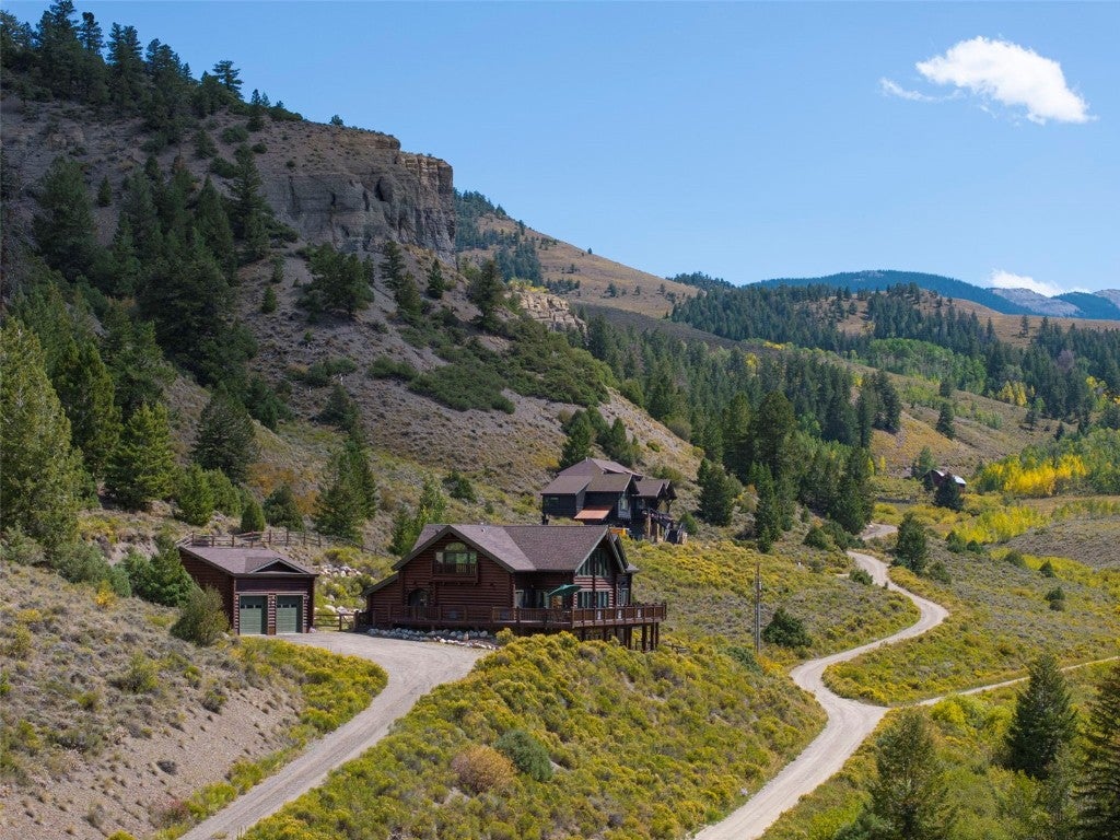 Silverthorne, Colorado, 80498, United States, 6 Bedrooms Bedrooms, ,6 BathroomsBathrooms,Residential,Active,1702665