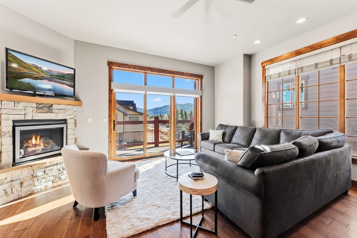 Frisco, Colorado, 80443, United States, 2 Bedrooms Bedrooms, ,2 BathroomsBathrooms,Residential,Active,1995262