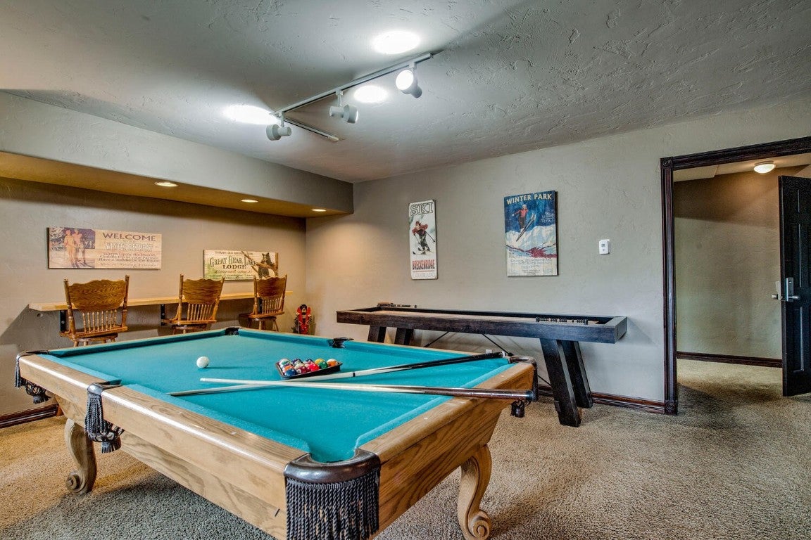 Breckenridge, Colorado, 80424, United States, 6 Bedrooms Bedrooms, ,6 BathroomsBathrooms,Residential,Active,1825078