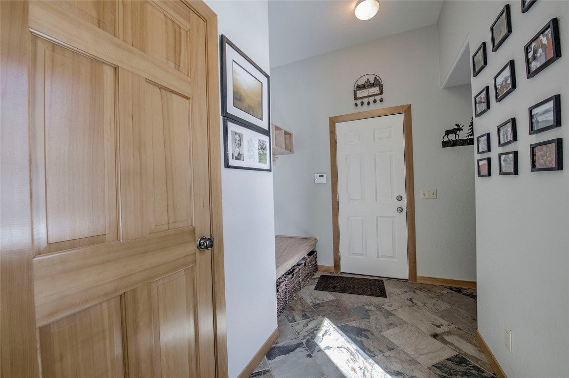 Silverthorne, Colorado, 80498, United States, 4 Bedrooms Bedrooms, ,3 BathroomsBathrooms,Residential,Active,1734933