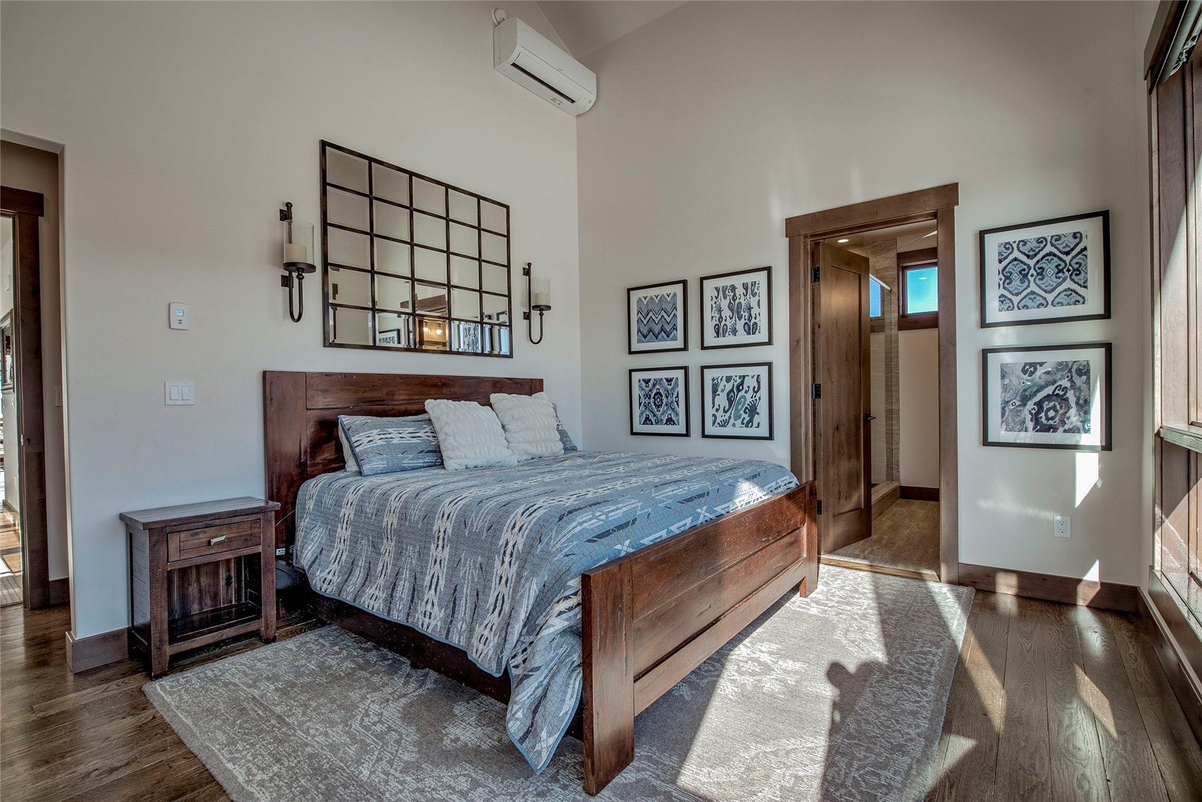 Silverthorne, Colorado, 80498, United States, 4 Bedrooms Bedrooms, ,3 BathroomsBathrooms,Residential,Active,2013164