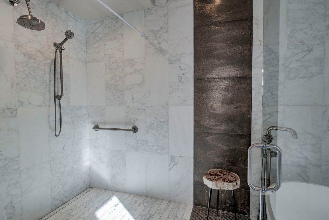 Silverthorne, Colorado, 80498, United States, 3 Bedrooms Bedrooms, ,4 BathroomsBathrooms,Residential,Active,2012473