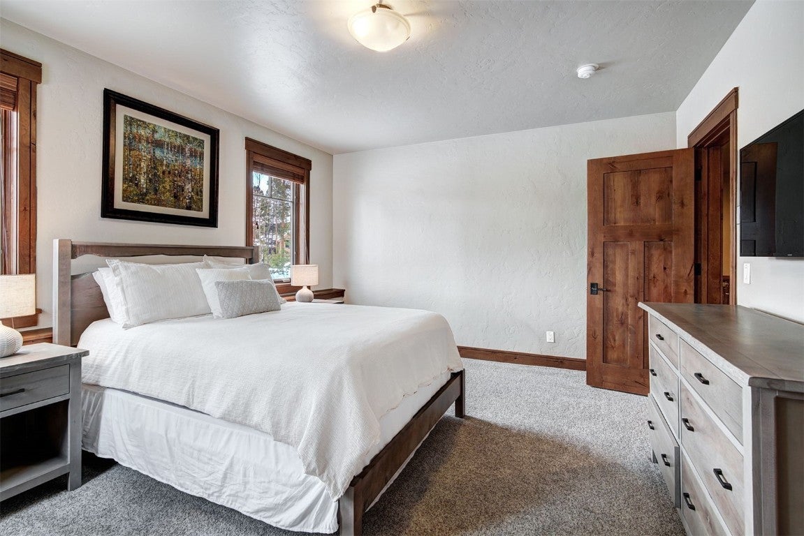 Breckenridge, Colorado, 80424, United States, 4 Bedrooms Bedrooms, ,5 BathroomsBathrooms,Residential,Active,2007239
