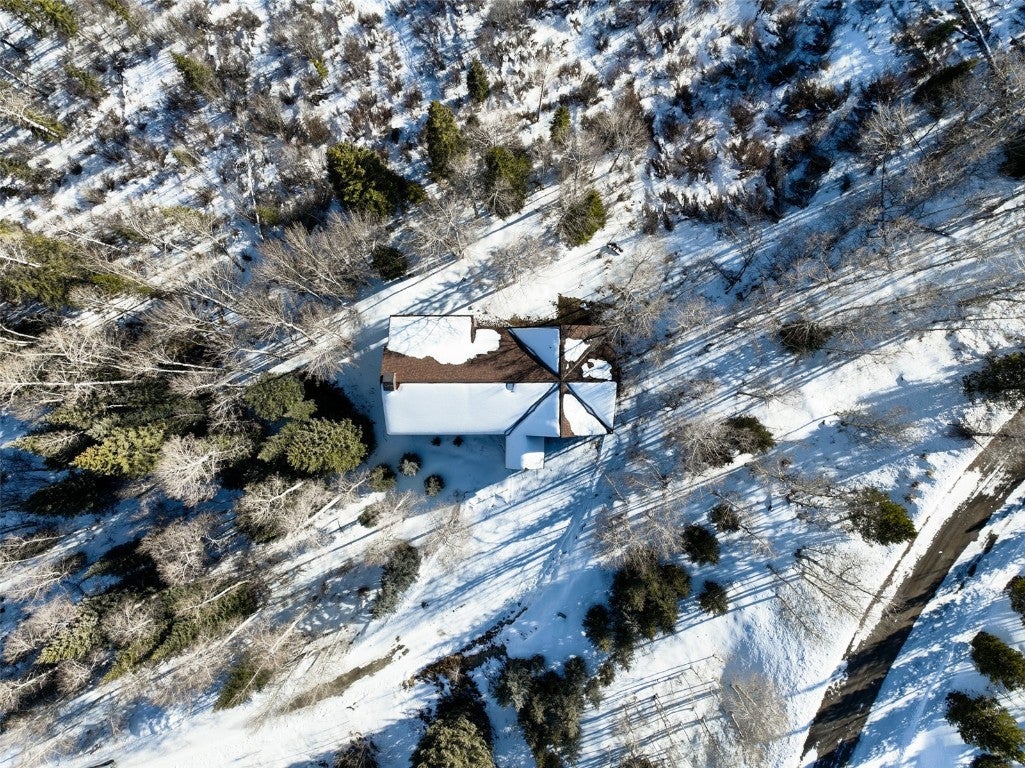 Silverthorne, Colorado, 80498, United States, 3 Bedrooms Bedrooms, ,4 BathroomsBathrooms,Residential,Active,2012473