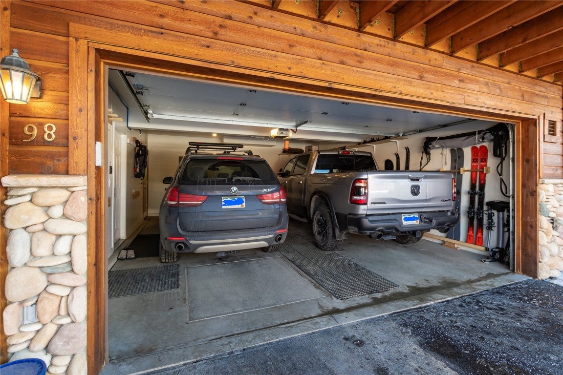 Dillon, Colorado, 80435, United States, 2 Bedrooms Bedrooms, ,3 BathroomsBathrooms,Residential,Active,1703841