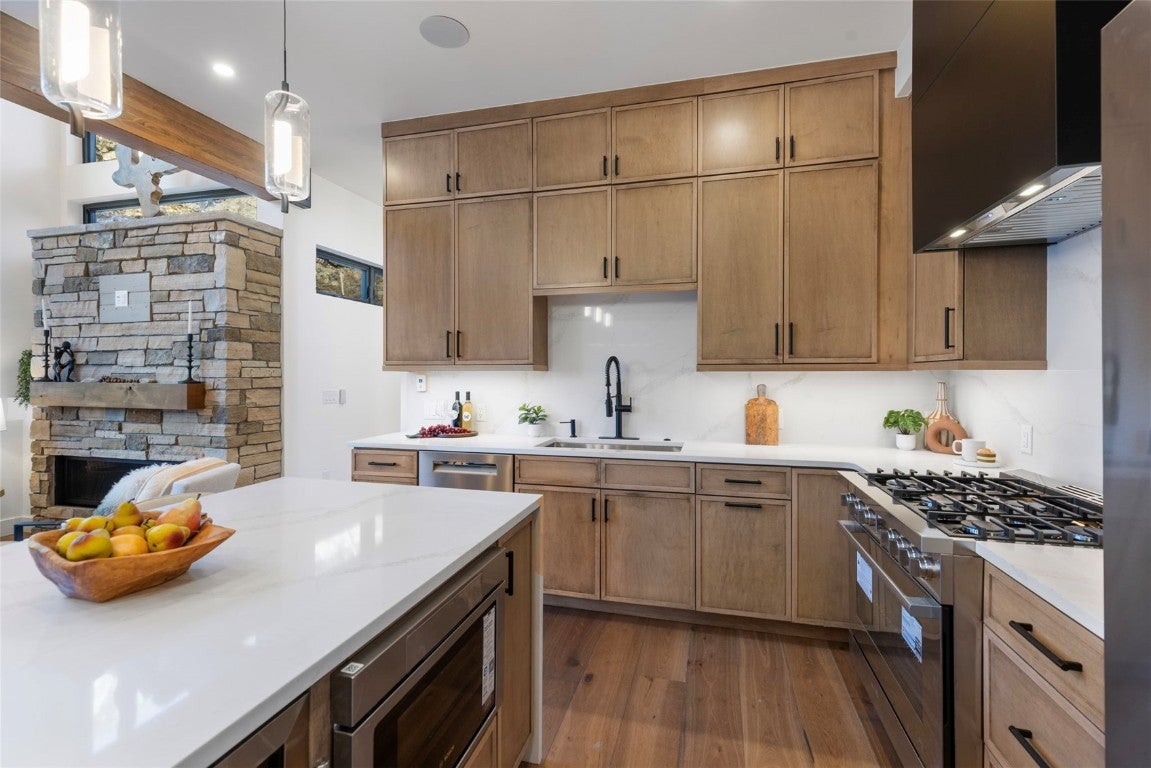 Frisco, Colorado, 80443, United States, 2 Bedrooms Bedrooms, ,3 BathroomsBathrooms,Residential,Active,2006910