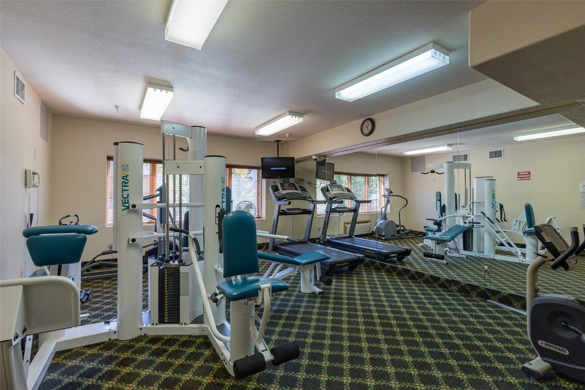 Keystone, Colorado, 80435, United States, 4 Bedrooms Bedrooms, ,4 BathroomsBathrooms,Residential,Active,1884906