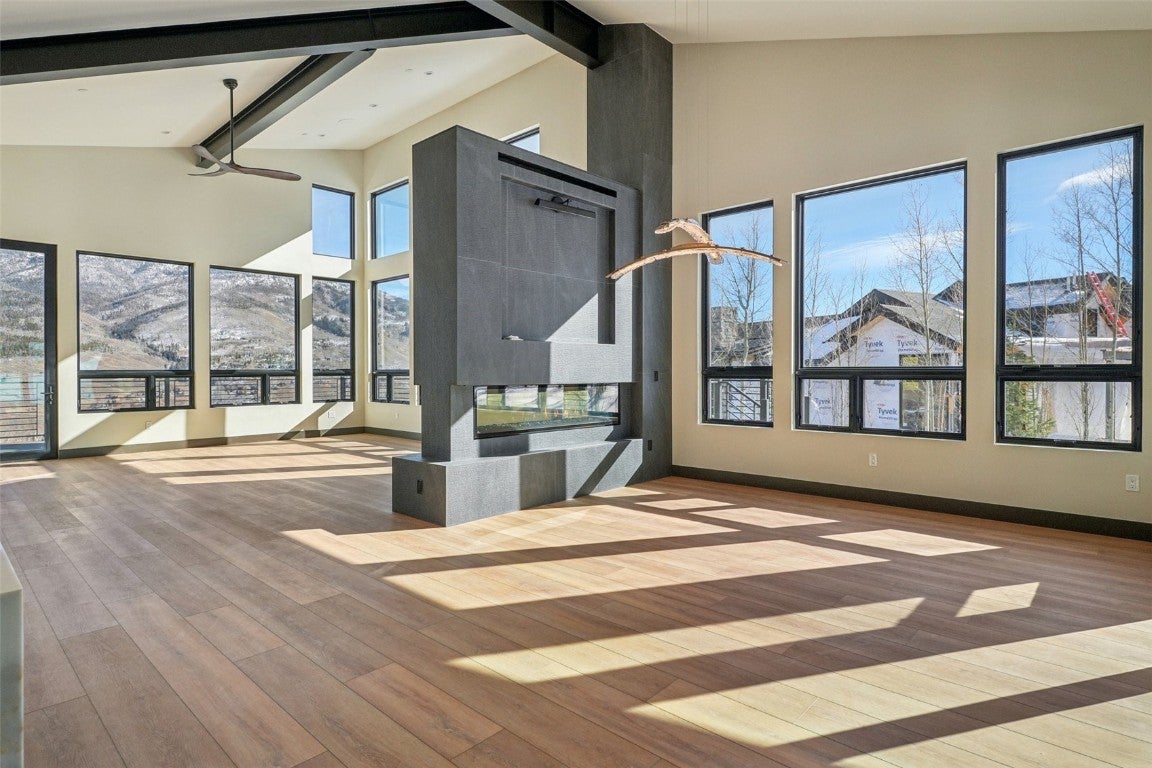 Silverthorne, Colorado, 80498, United States, 5 Bedrooms Bedrooms, ,6 BathroomsBathrooms,Residential,Active,2012660