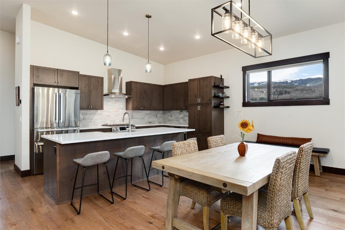 Silverthorne, Colorado, 80498, United States, 3 Bedrooms Bedrooms, ,3 BathroomsBathrooms,Residential,Active,1810374