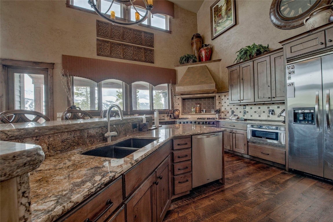 Breckenridge, Colorado, 80424, United States, 4 Bedrooms Bedrooms, ,5 BathroomsBathrooms,Residential,Active,1748737