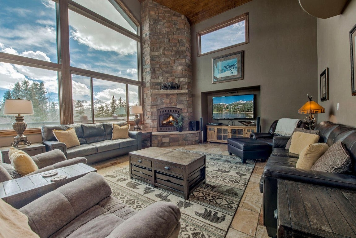 Breckenridge, Colorado, 80424, United States, 6 Bedrooms Bedrooms, ,6 BathroomsBathrooms,Residential,Active,1825078