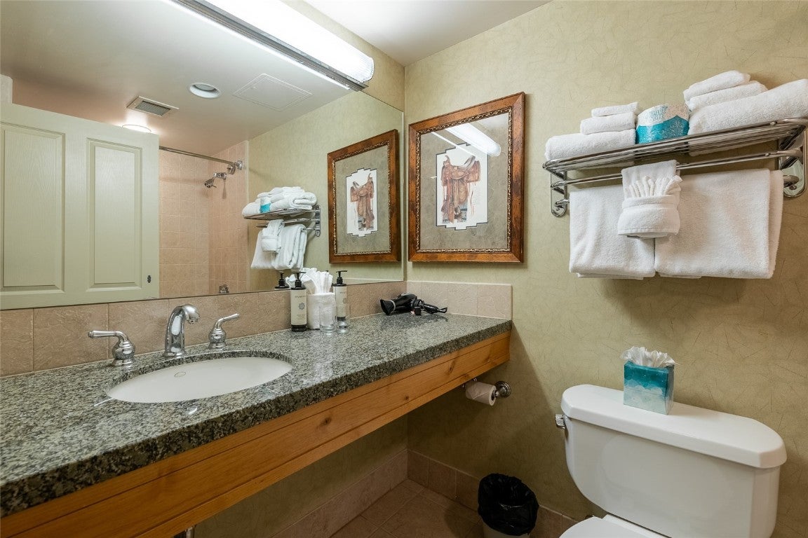 Steamboat Springs, Colorado, 80487, United States, 4 Bedrooms Bedrooms, ,4 BathroomsBathrooms,Residential,Active,2011428