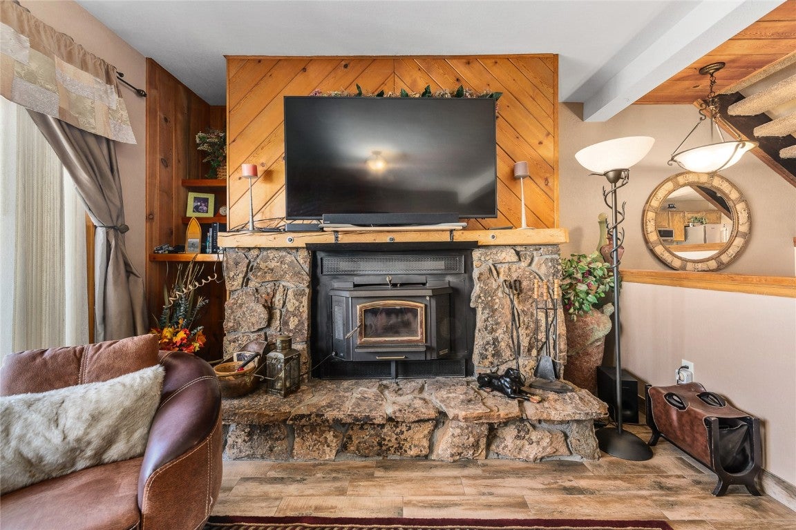 Steamboat Springs, Colorado, 80487, United States, 4 Bedrooms Bedrooms, ,5 BathroomsBathrooms,Residential,Active,1905374