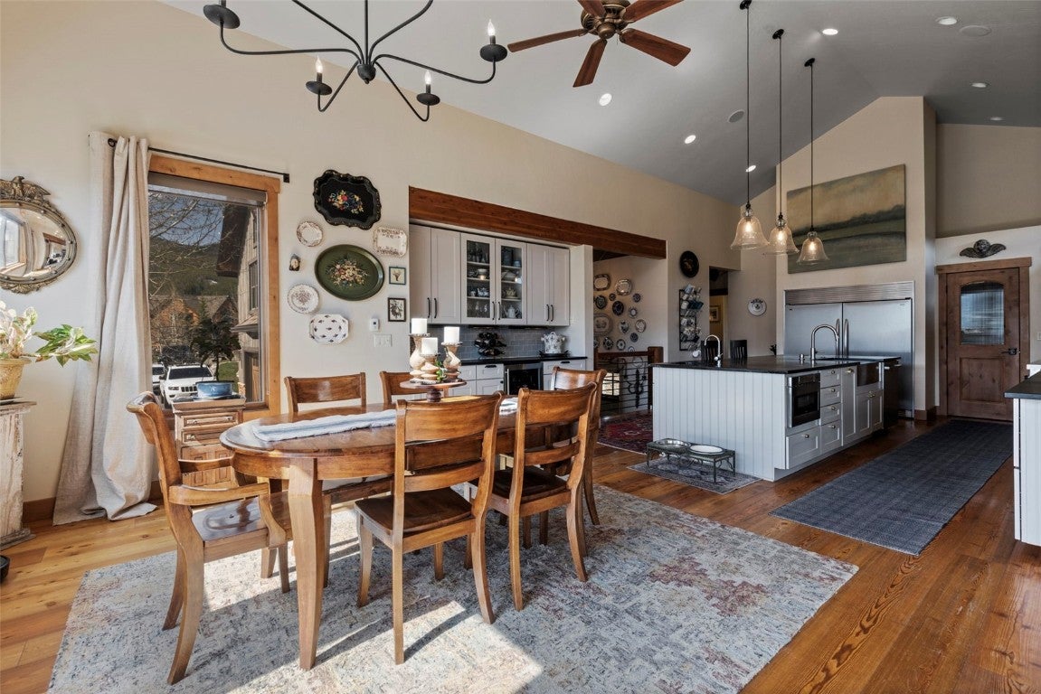 Dillon, Colorado, 80435, United States, 4 Bedrooms Bedrooms, ,5 BathroomsBathrooms,Residential,Active,1825073