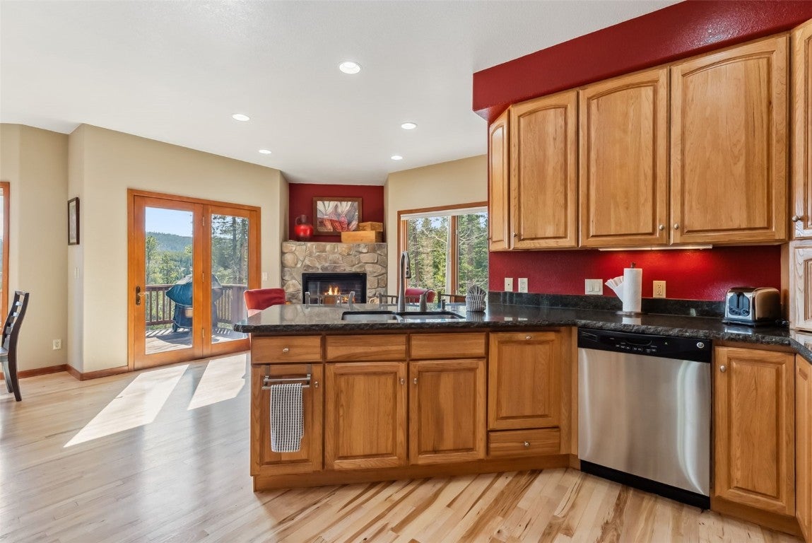 Breckenridge, Colorado, 80424, United States, 3 Bedrooms Bedrooms, ,4 BathroomsBathrooms,Residential,Active,1824027