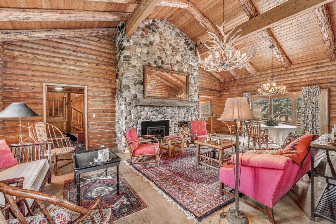 Steamboat Springs, Colorado, 80487, United States, 5 Bedrooms Bedrooms, ,4 BathroomsBathrooms,Residential,Active,1742286