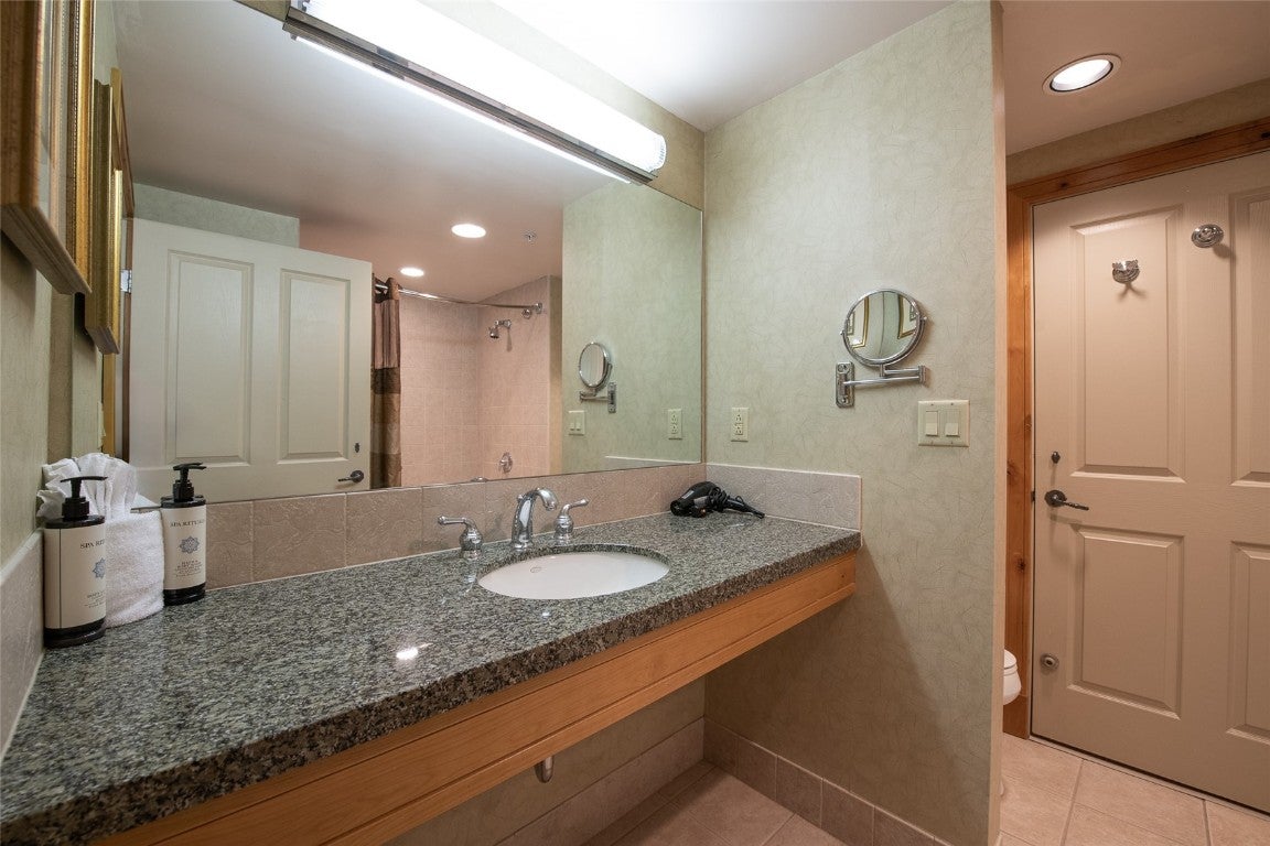 Steamboat Springs, Colorado, 80487, United States, 4 Bedrooms Bedrooms, ,4 BathroomsBathrooms,Residential,Active,2011428